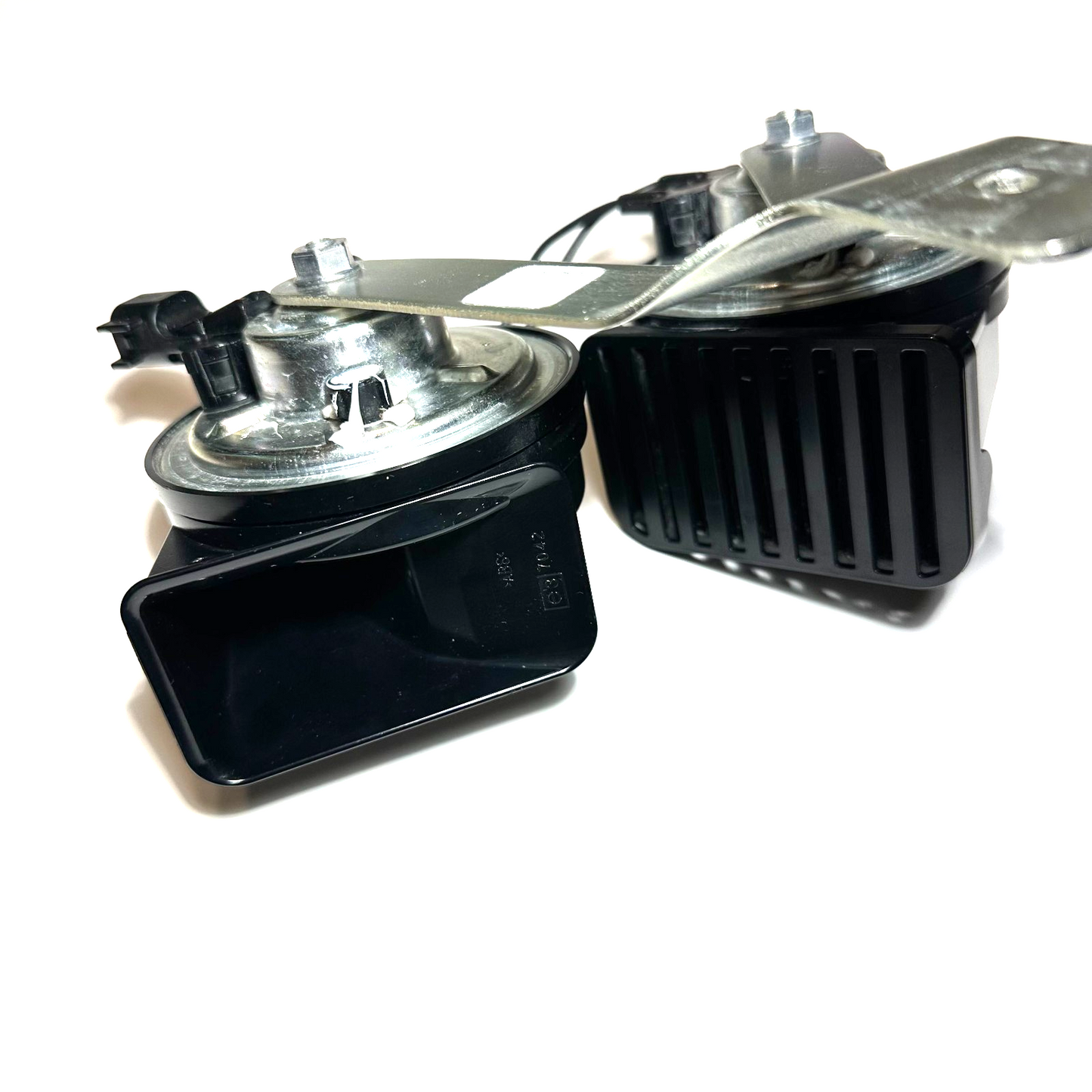 2015-2023 Ford Mustang High & Low Note Dual Horn Assembly