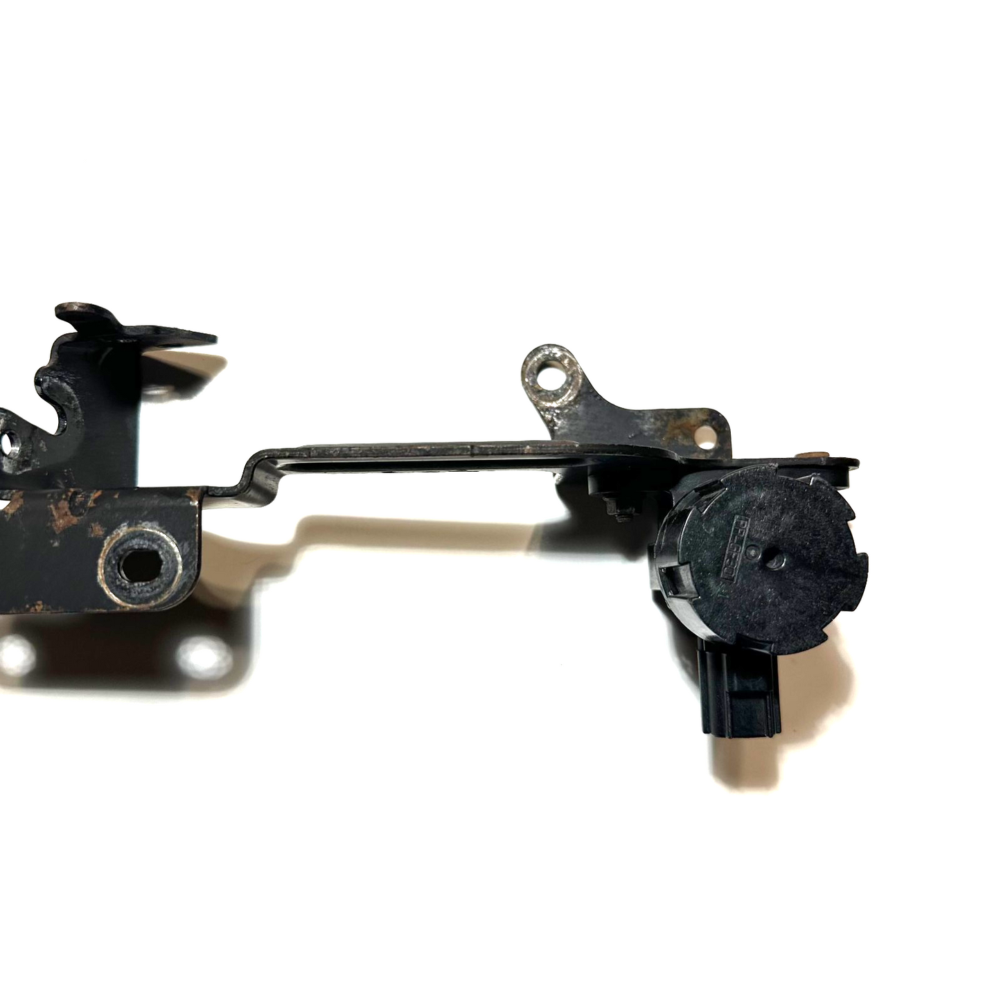 1996-1998 Ford Mustang GT 4.6L V8 EGR Solenoid Vacuum Sensor & Bracket
