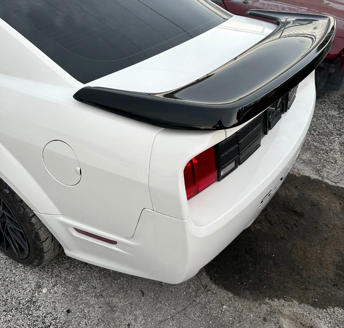 2005-2009 Ford Mustang Genuine Saleen Complete Rear End Body Kit