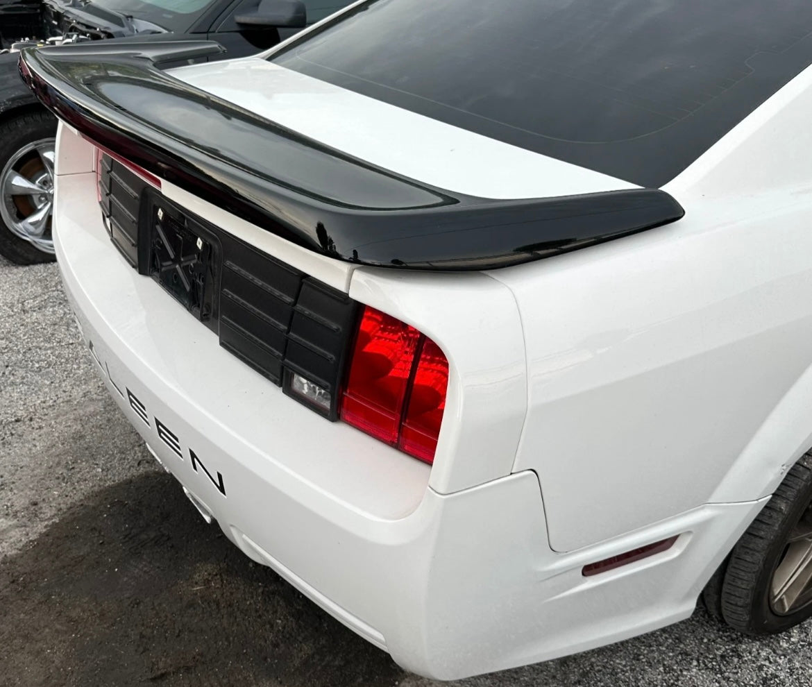 2005-2009 Ford Mustang Genuine Saleen Complete Rear End Body Kit