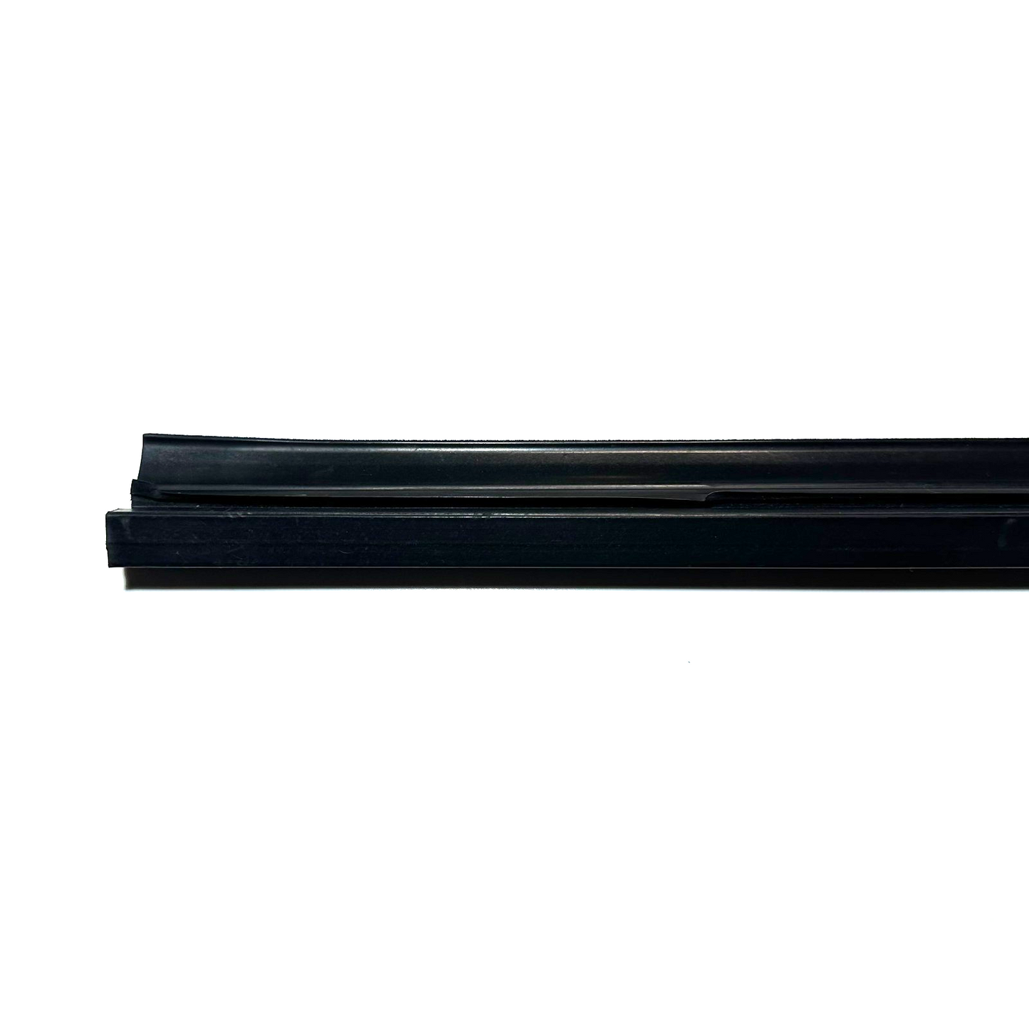 1994-1998 Ford Mustang Convertible Passenger RH Quarter Window Weatherstrip Seal