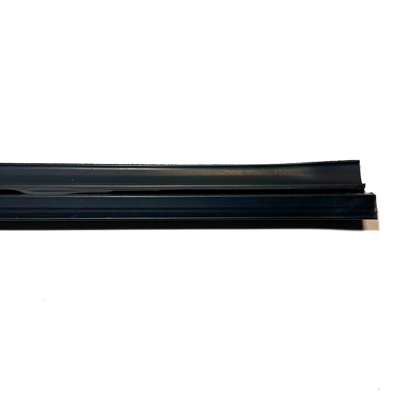 1999-2004 Ford Mustang Convertible Driver LH Quarter Window Weatherstrip Seal