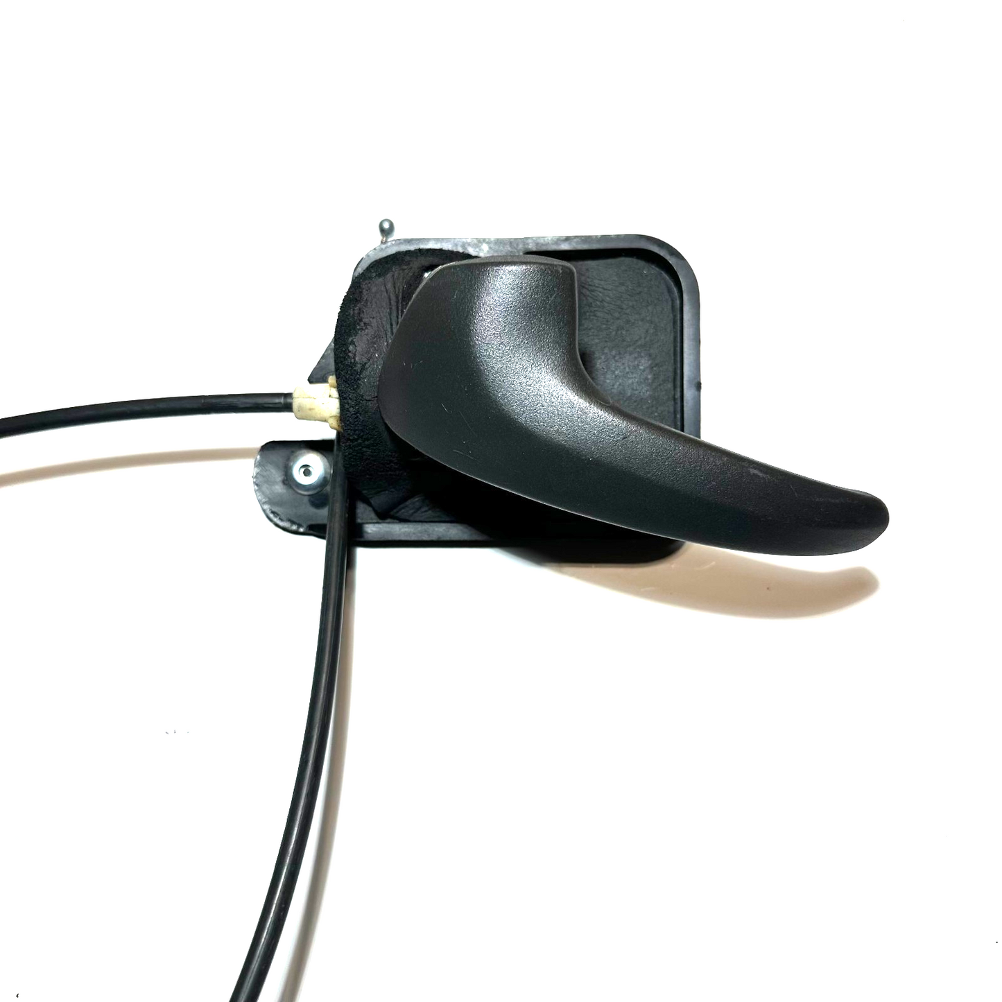 1999-2004 Ford Mustang Driver LH Interior Door Handle & Cable