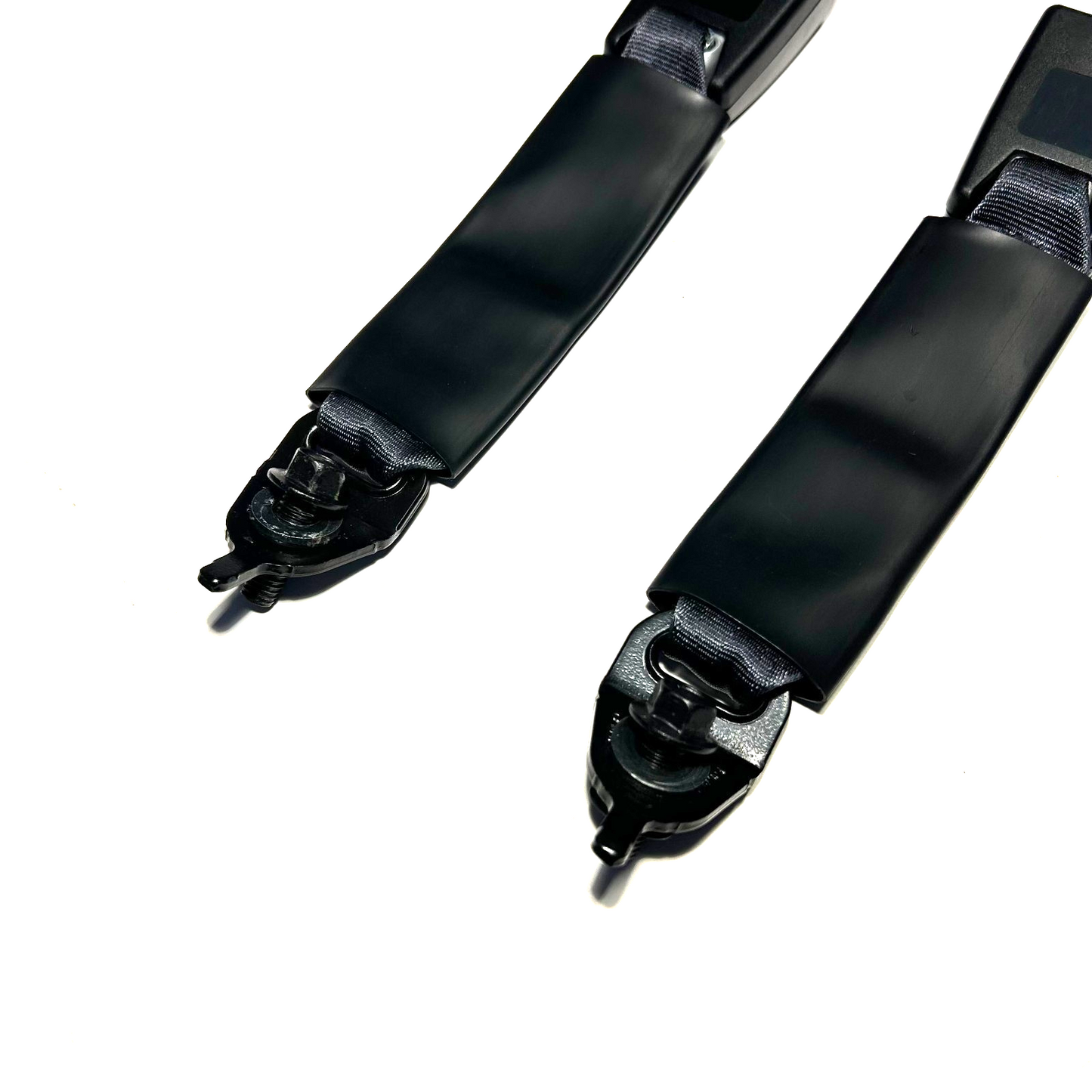 2015-2023 Ford Mustang Rear Seat Belt Buckles Latches