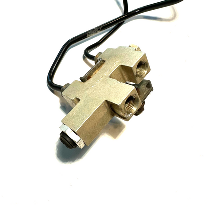 1999-2004 Ford Mustang 3.8L 3.9L V6 Disc Brake Proportioning Valve W/ ABS