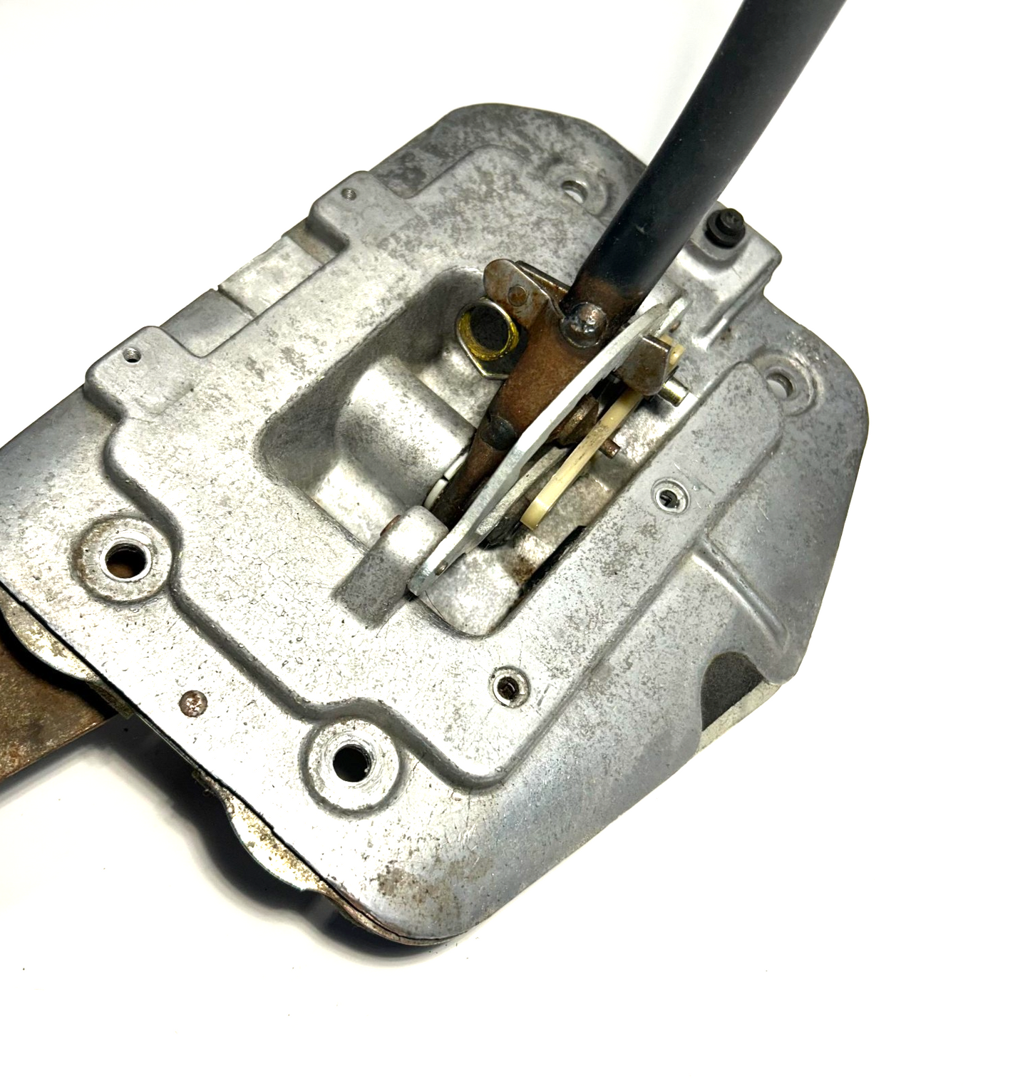 1999-2004 Ford Mustang Automatic Transmission Gear Selector Shifter