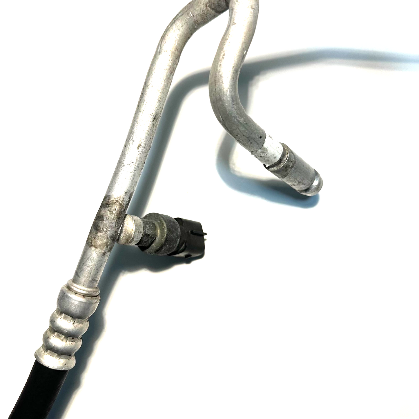 1999-2004 Ford Mustang 4.6L V8 AC Discharge Line Hose