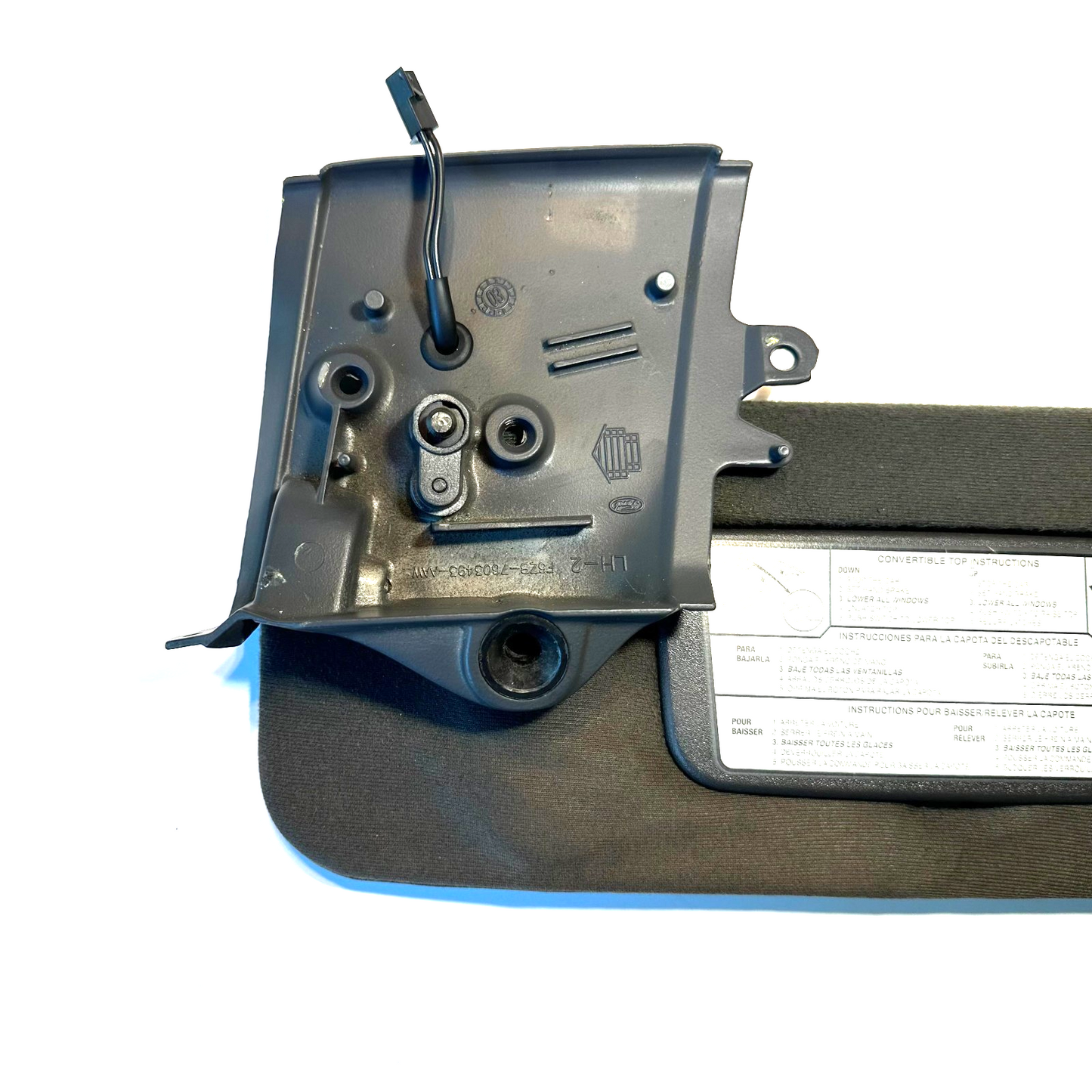 1999-2004 Ford Mustang Convertible Driver LH Sun Visor