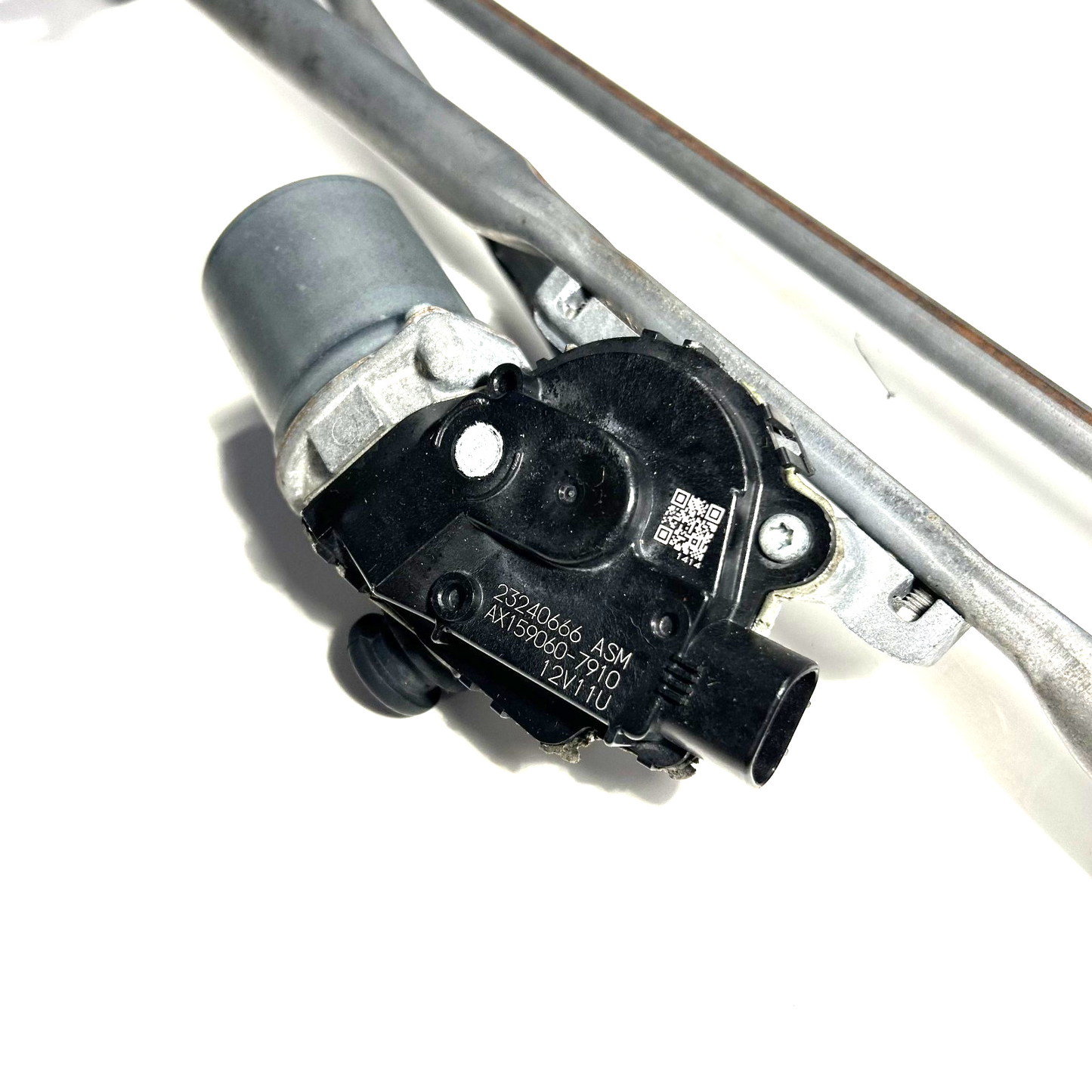 2016-2024 Chevrolet Camaro Front Windshield Wiper Motor Arm Linkage Assembly