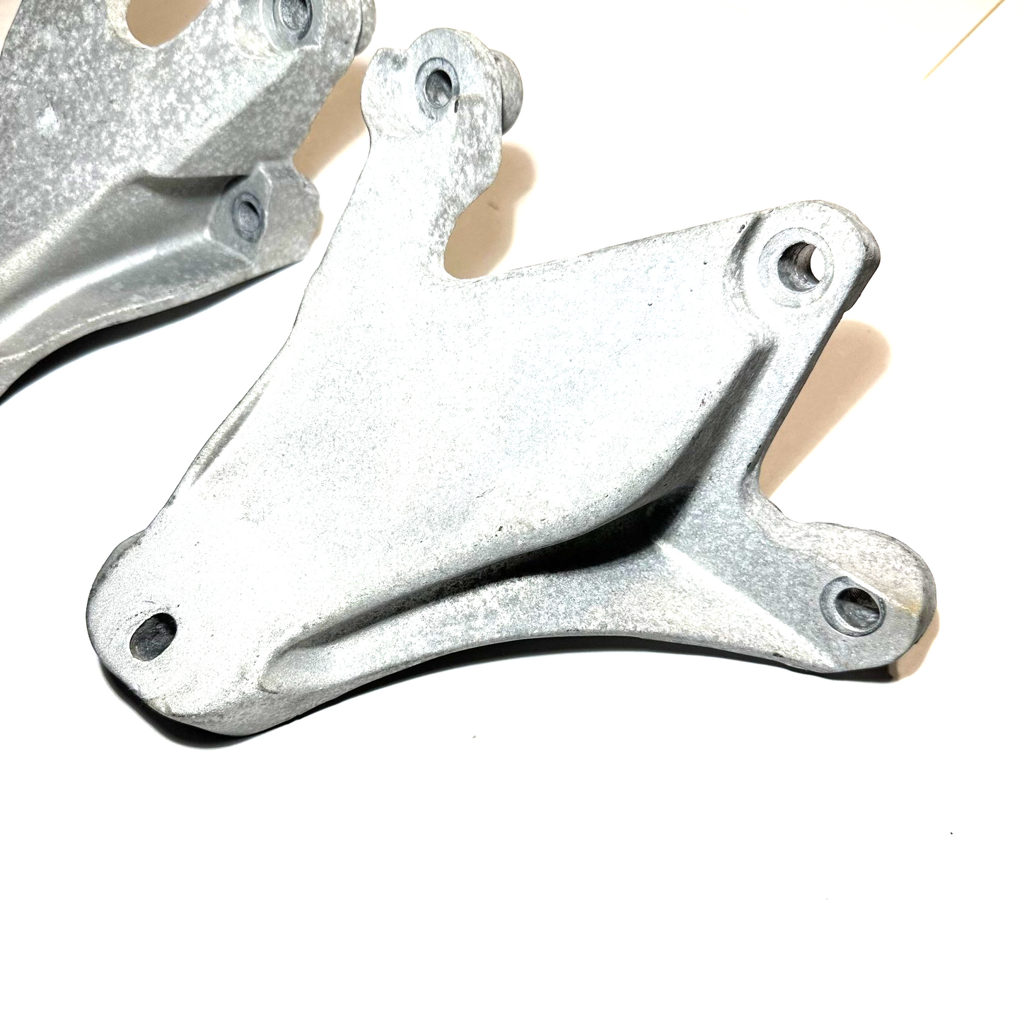 2015-2023 Ford Mustang GT 5.0L Engine Motor Mounts Brackets