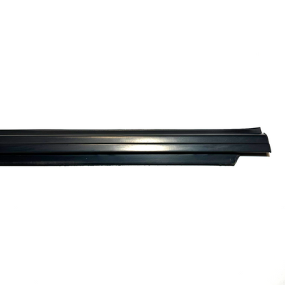 1999-2004 Ford Mustang Driver LH Door Outer Window Molding Belt Seal