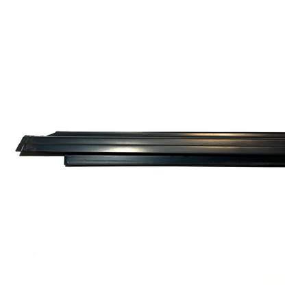 1994-1998 Ford Mustang Driver LH Door Outer Window Molding Belt Seal