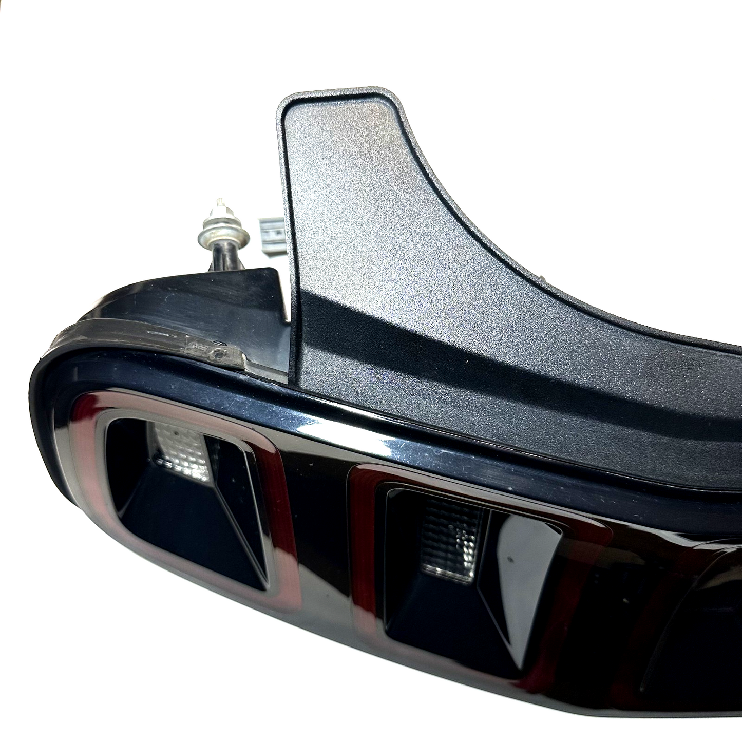 2013-2014 Ford Mustang Driver LH Rear Tail Light Lamp