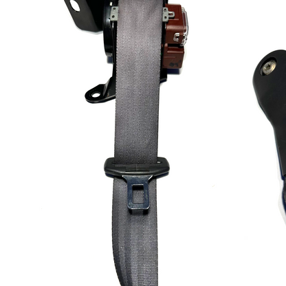 1999-2004 Ford Mustang Convertible Passenger RH Front Seat Belt Retractor