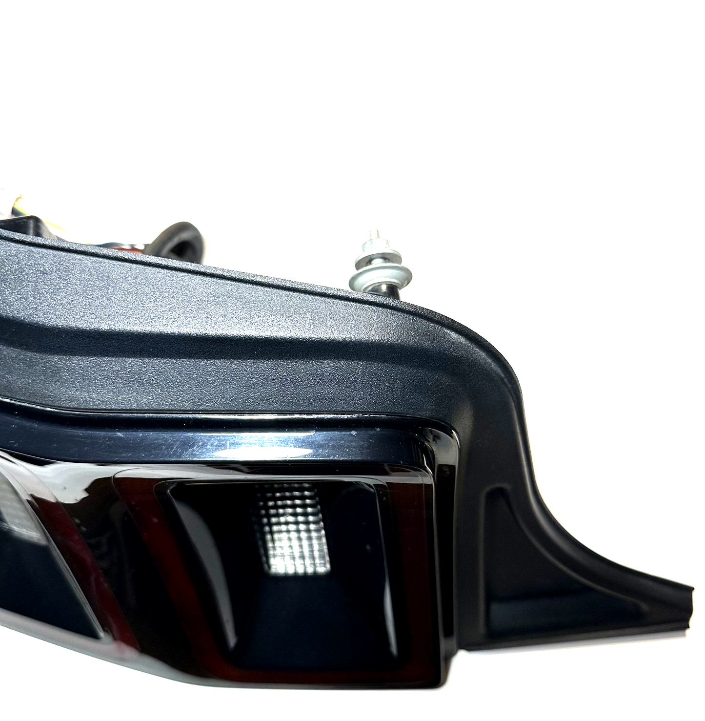 2013-2014 Ford Mustang Driver LH Rear Tail Light Lamp