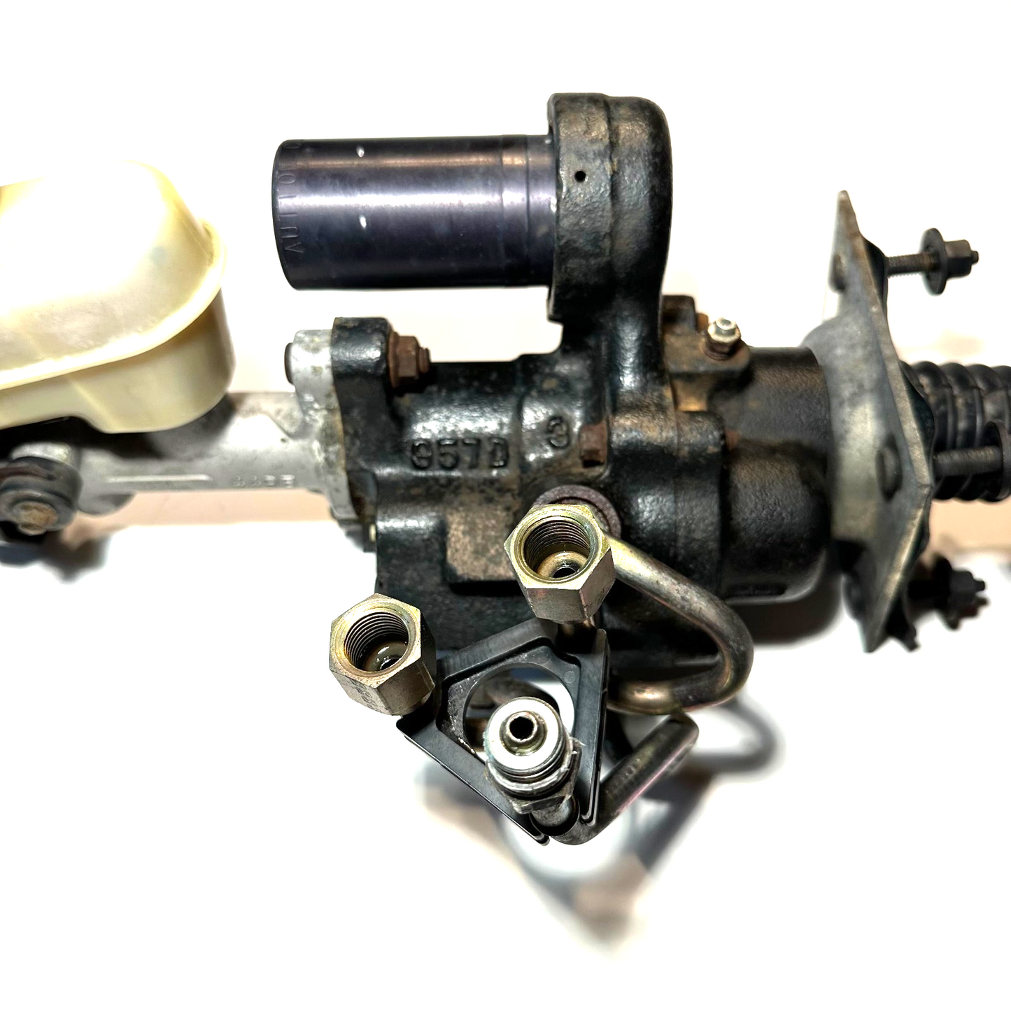 1996-1998 Ford Mustang GT 4.6L Power Brake Hydrobooster Master Cylinder Assembly