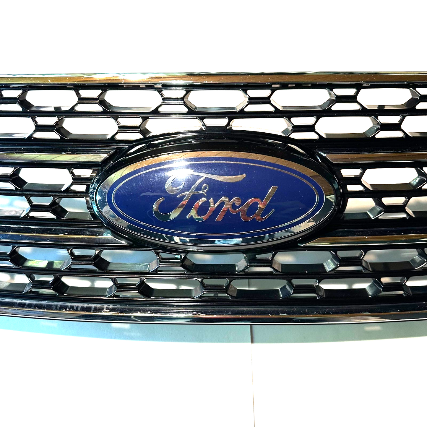 2020-2023 Ford Explorer XLT Front Bumper Upper Grille Mesh Panel