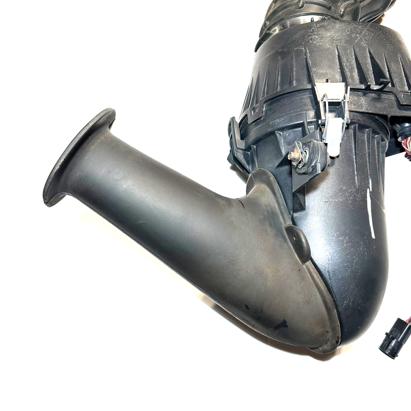 2001-2004 Ford Mustang V6 3.8L 3.9L Air Intake Rubber Tube & Housing Assembly
