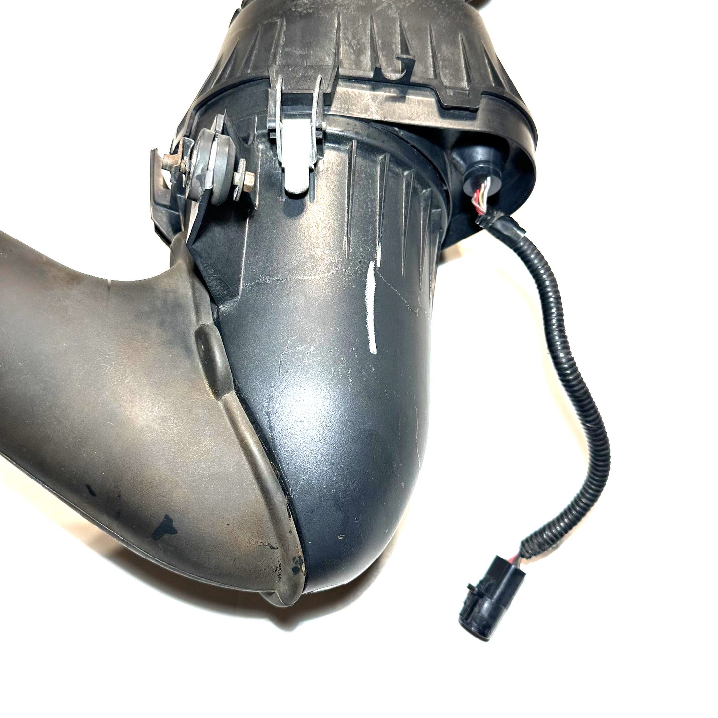2001-2004 Ford Mustang V6 3.8L 3.9L Air Intake Rubber Tube & Housing Assembly