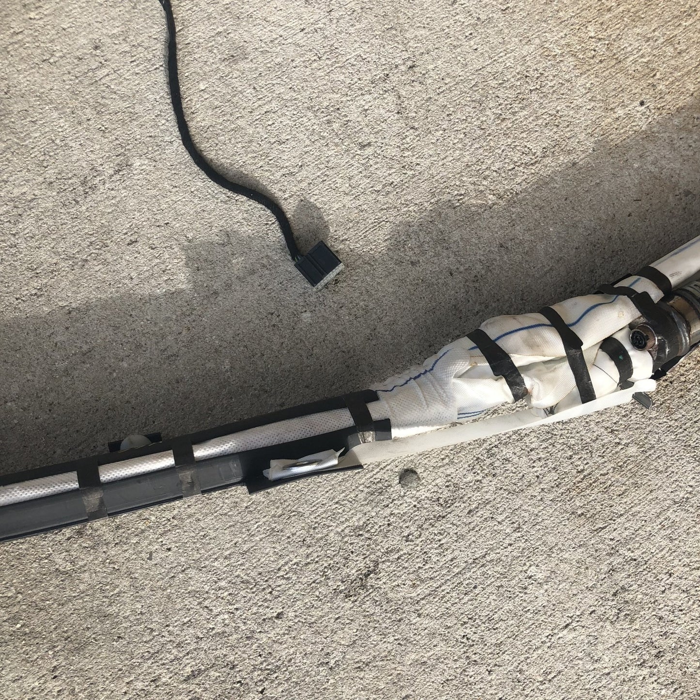 2018-2023 Ford Mustang Driver LH Roof Overhead Curtain Unit