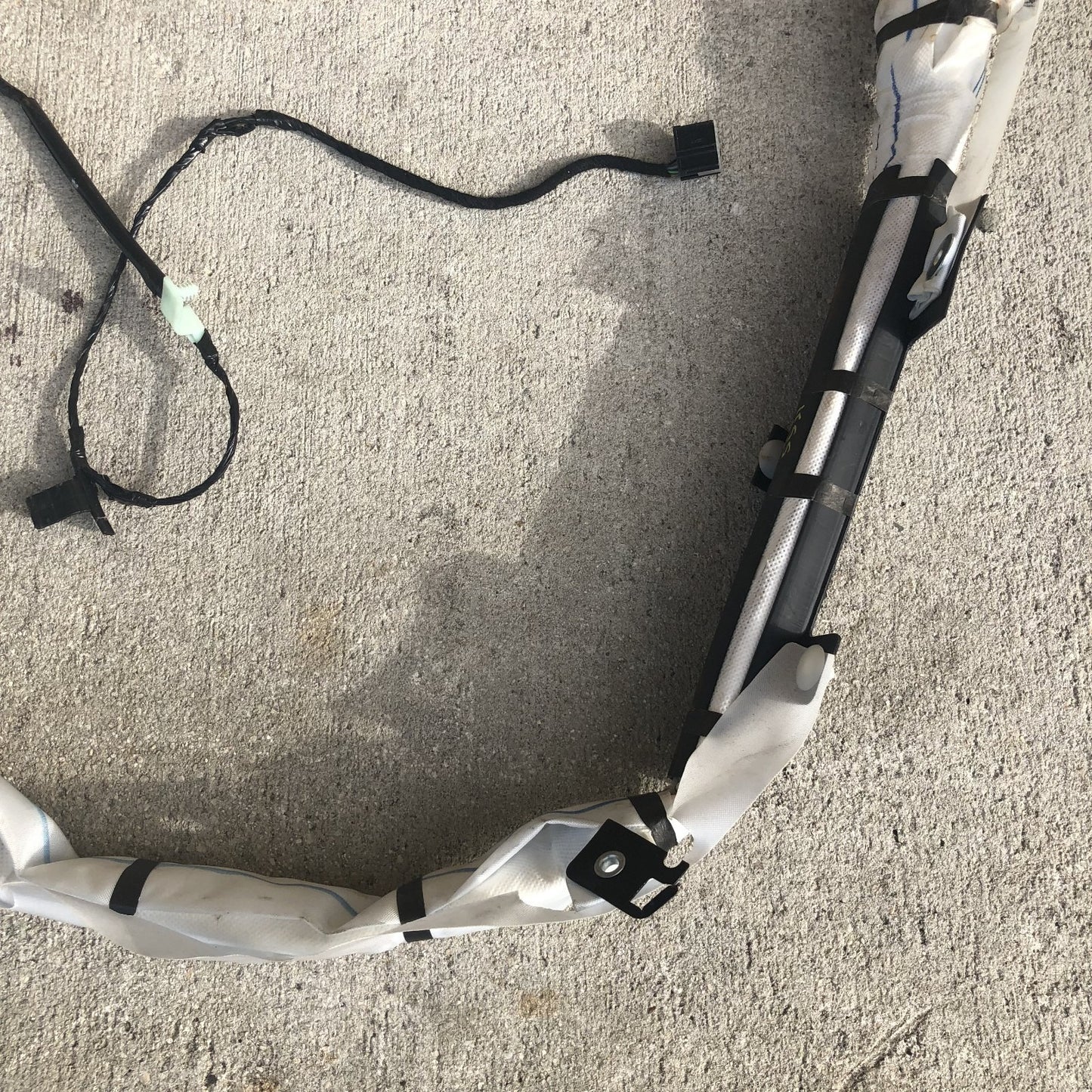 2018-2023 Ford Mustang Driver LH Roof Overhead Curtain Unit