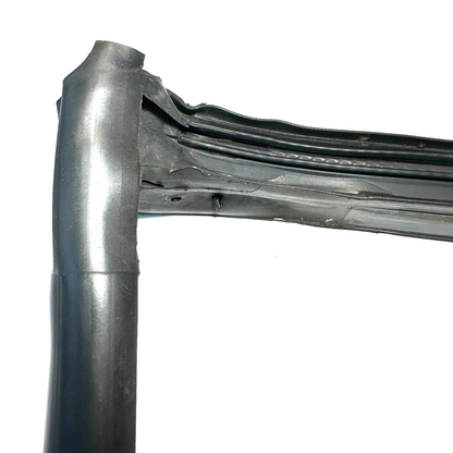 1994-1998 Ford Mustang Convertible Windshield Top Header Pillar Weatherstrip