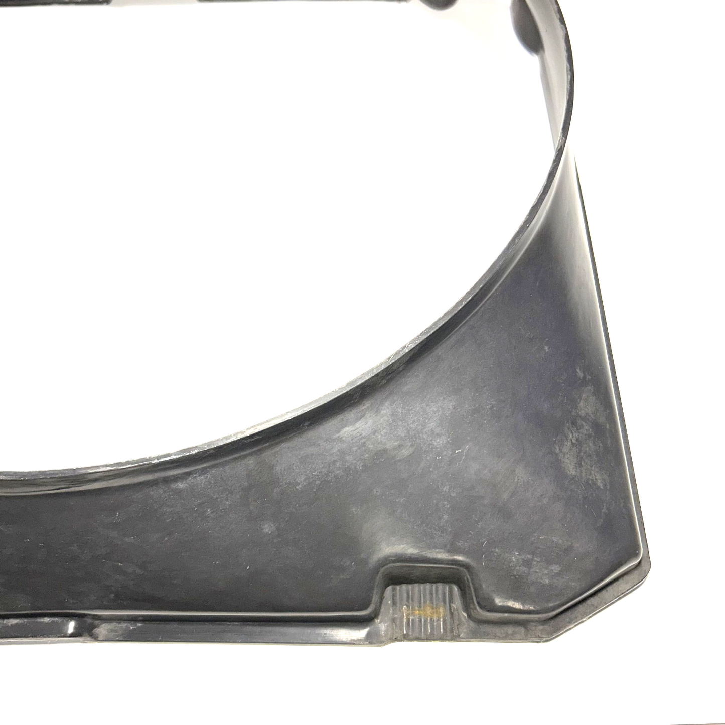 1987-1993 Ford Mustang Engine Cooling Fan Shroud & Reservoir Assembly