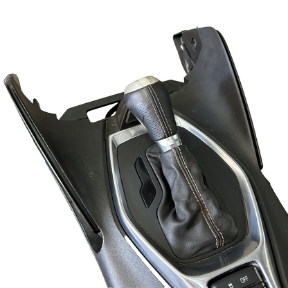 2016-2024 Chevrolet Camaro Interior Center Console