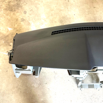 2005-2009 Ford Mustang Dash Dashboard Panel Board Assembly