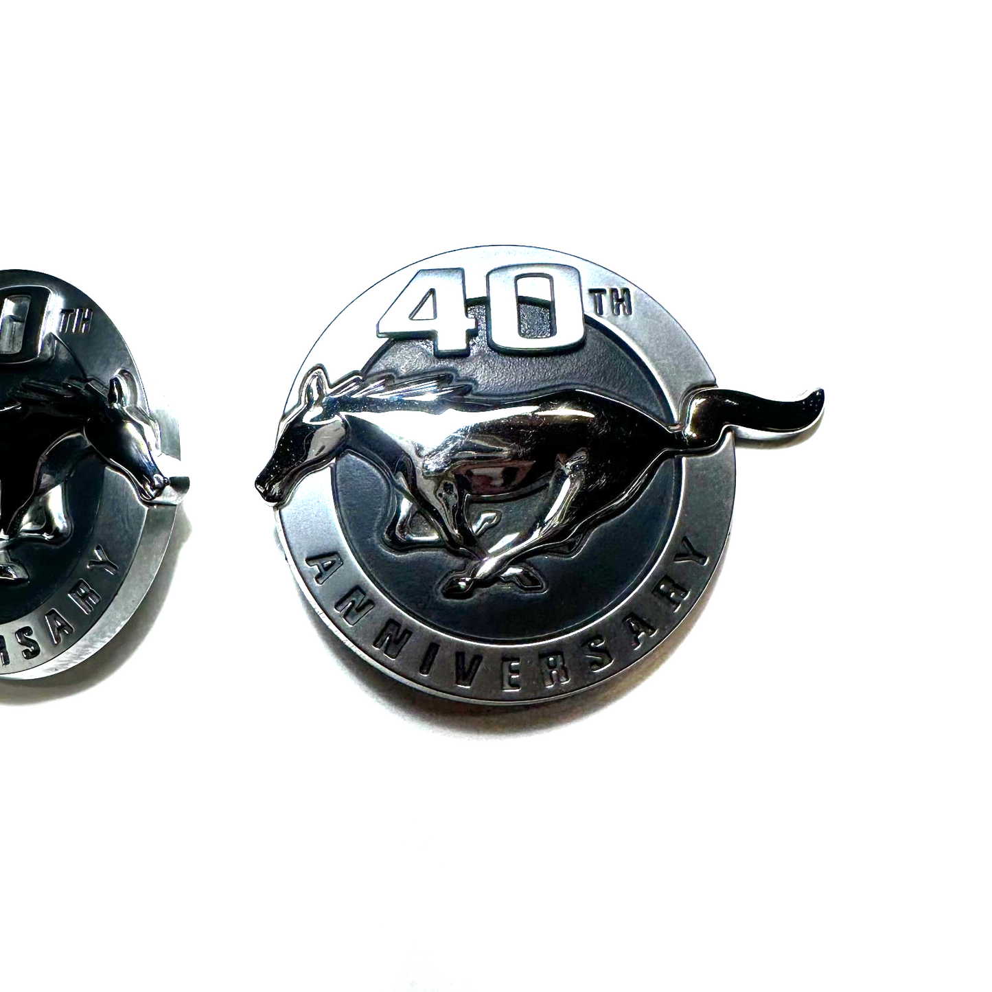 1999-2004 Ford Mustang 40th Anniversary Fender Emblems Badges